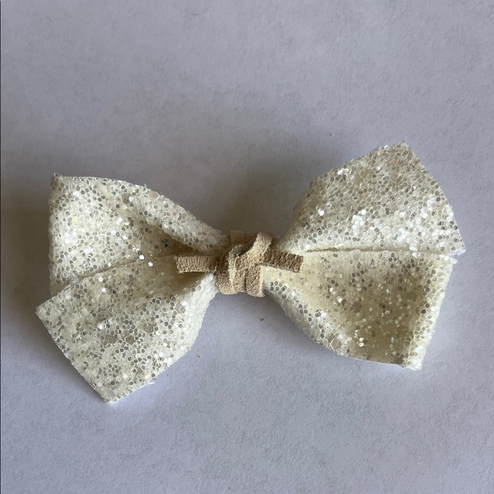 Sparkling White Bow Hair Clip